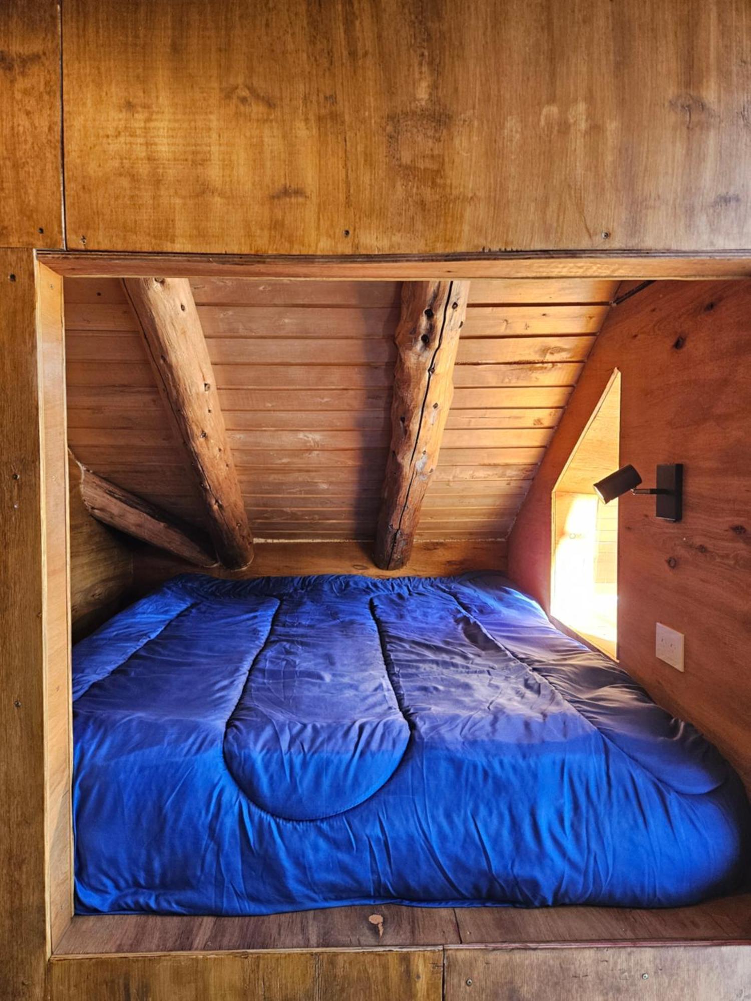 Hostel Capsula Refugio Oeste San Carlos de Bariloche Exterior foto